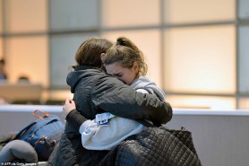 Lacrimi pe Aeroportul din Chişinău. Mii de moldoveni pleacă din țară, după scurta vacanță